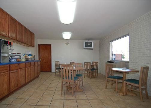 Rodeway Inn Brevard Restaurant bilde